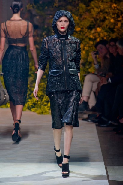 desfile-loewe-paris-verao2013-37