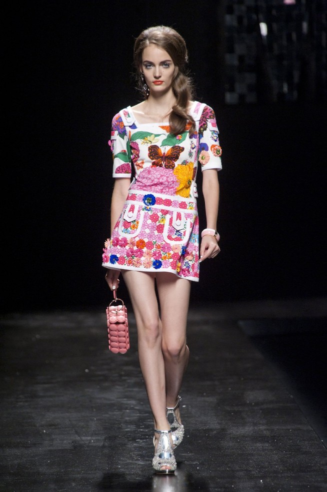 desfile-moschino-milao-verao2013-38