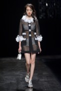 desfile-moschino-milao-verao2013-40