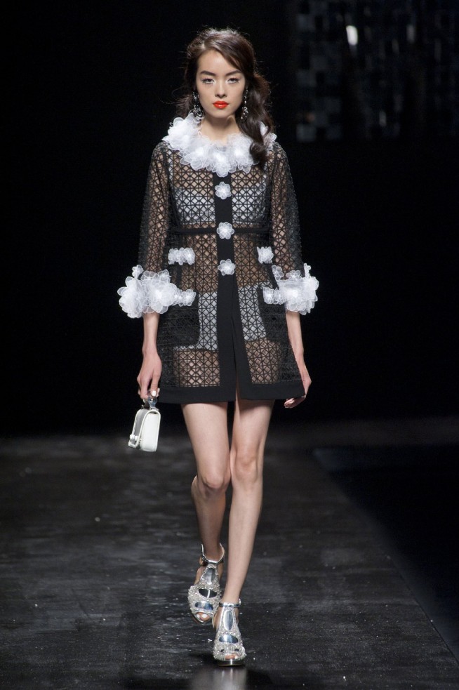 desfile-moschino-milao-verao2013-40