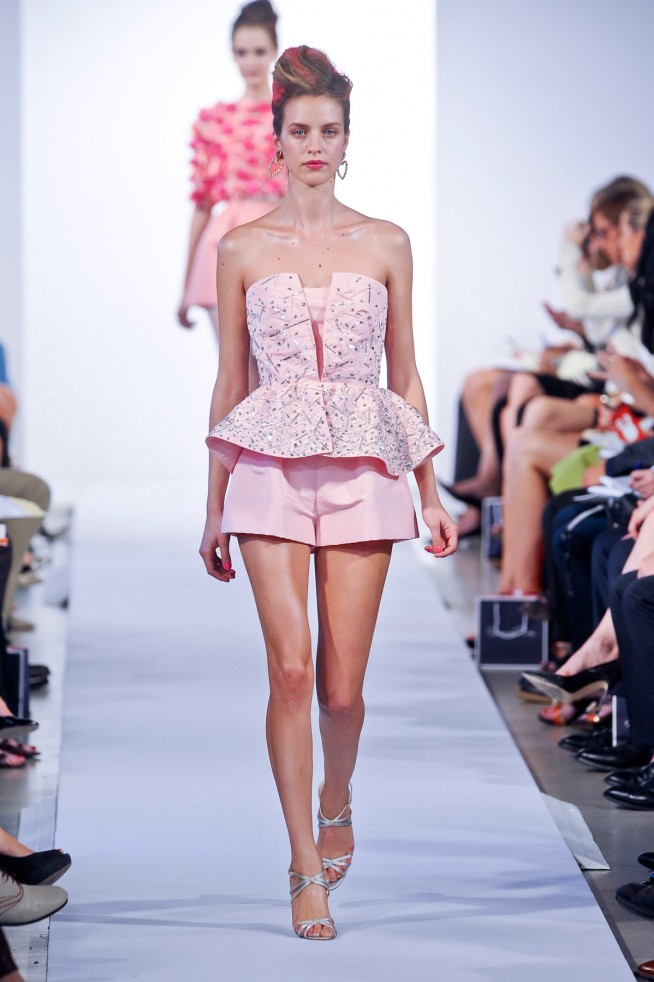 desfile-oscar-dela-renta-nova-york-verao2013-151