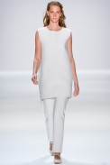 desfile-osklen-nova-york-verao-2013-100