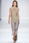 desfile-osklen-nova-york-verao-2013-106