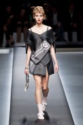 desfile-prada-milao-verao-2013-104