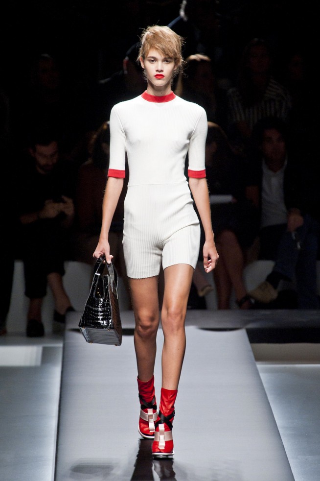 desfile-prada-milao-verao-2013-127