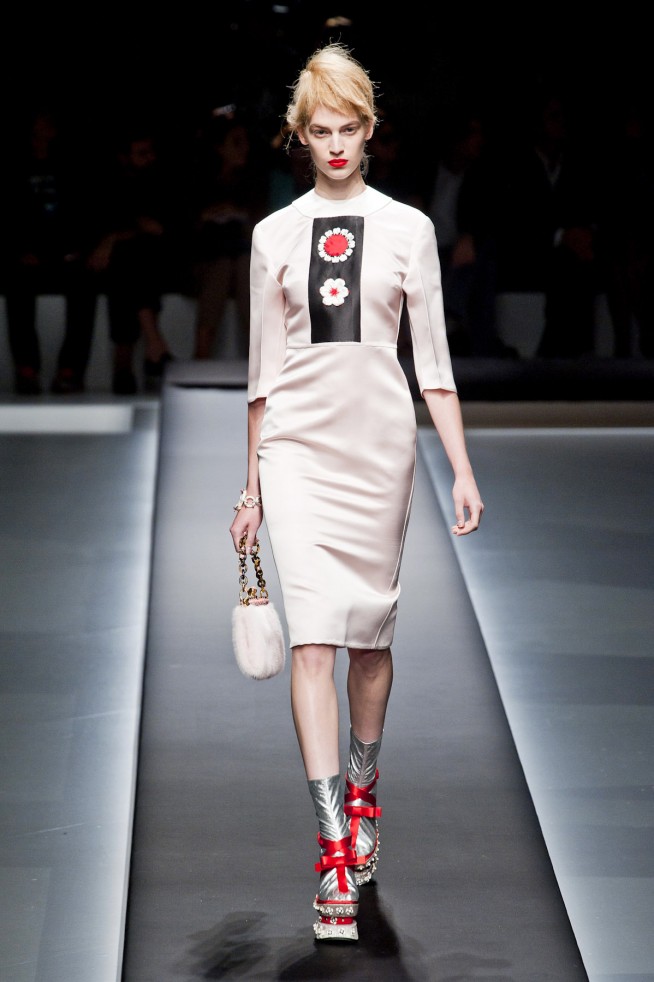 desfile-prada-milao-verao-2013-134
