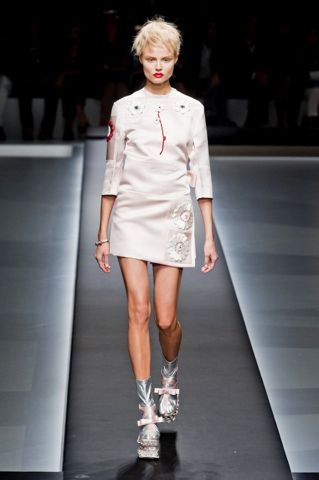 desfile-prada-milao-verao-2013-139