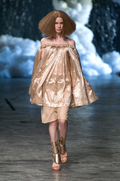 desfile-rick-owensl-paris-verao-2013-10