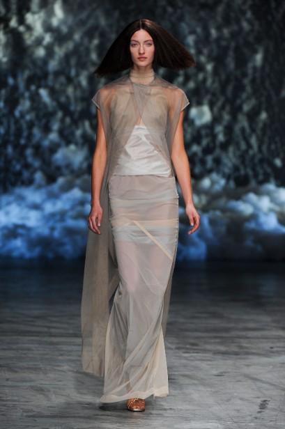 desfile-rick-owensl-paris-verao-2013-16