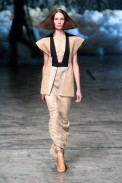 desfile-rick-owensl-paris-verao-2013-18