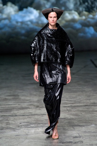 desfile-rick-owensl-paris-verao-2013-28