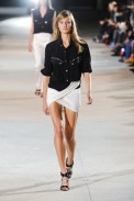 desfile-vaccarello-milao-verao2013-04