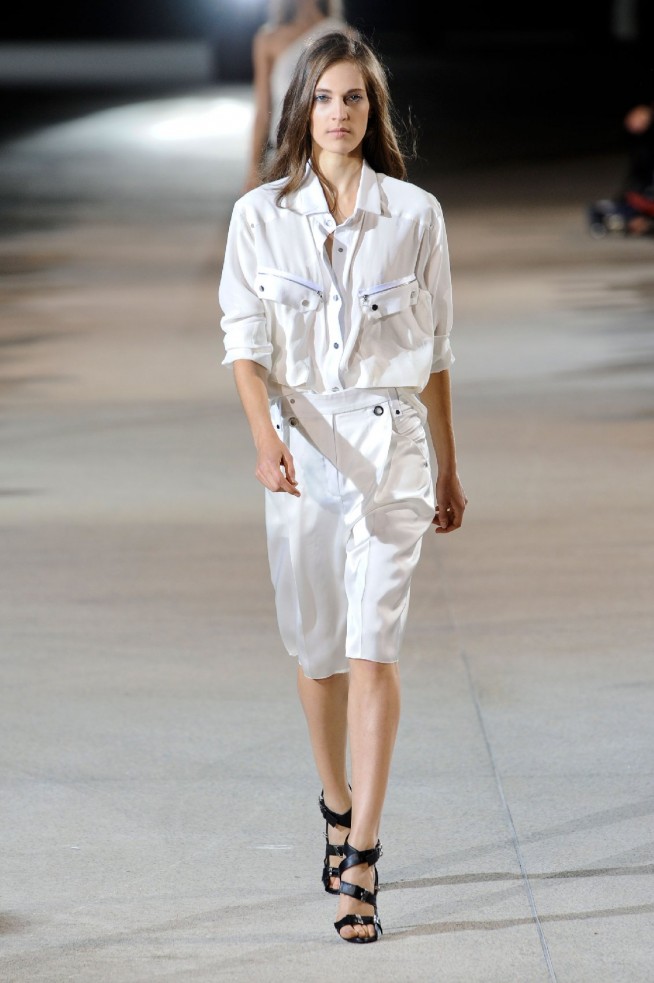 desfile-vaccarello-milao-verao2013-08