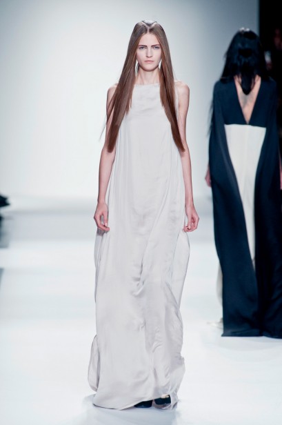 detalhes-ann-demeulemeester-paris-verao-2013-120