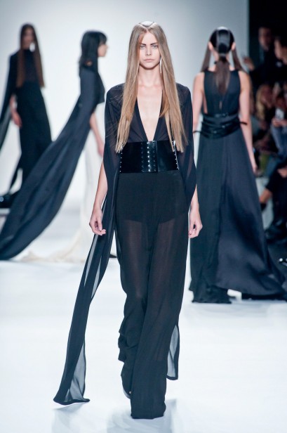 detalhes-ann-demeulemeester-paris-verao-2013-125