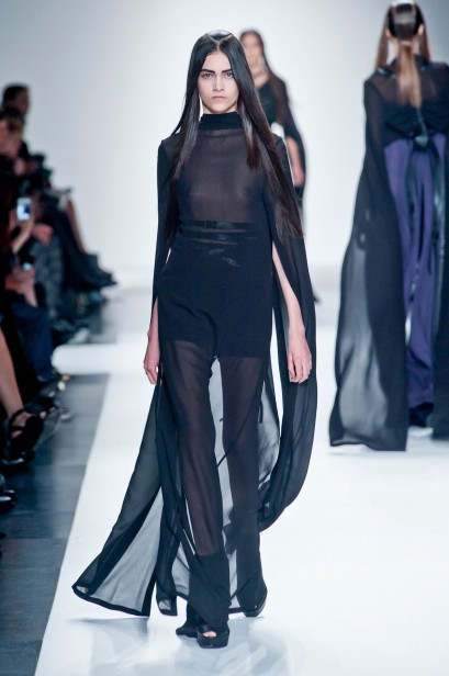 detalhes-ann-demeulemeester-paris-verao-2013-128