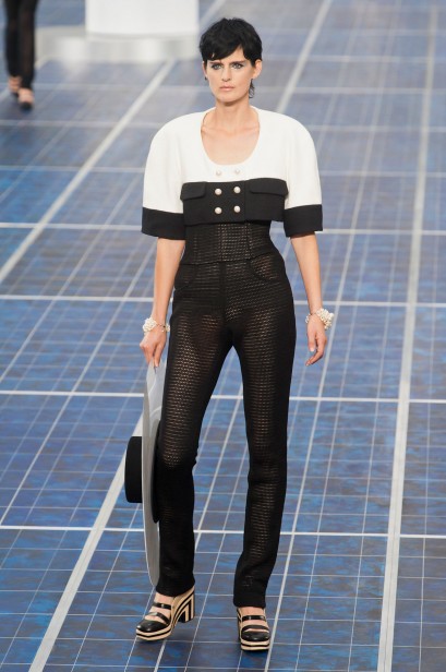 desfile-chanel-paris-verao-2013-110