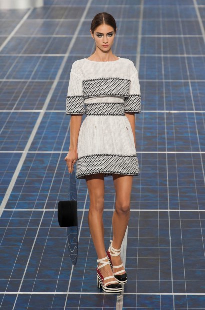 desfile-chanel-paris-verao-2013-137