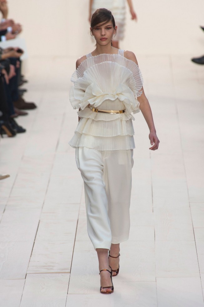 desfile-chloe-paris-verao2013-33