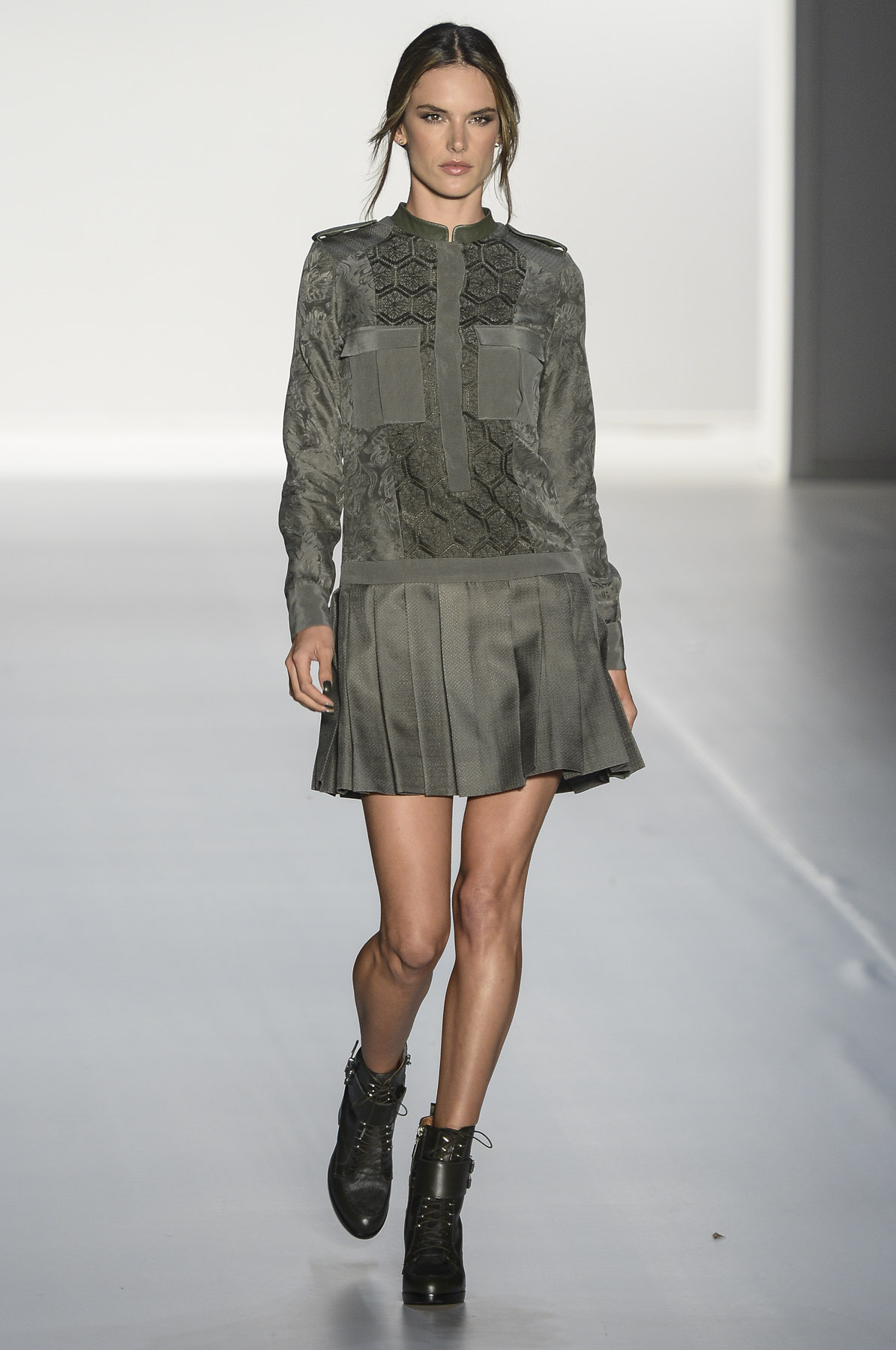 desfile-colcci-spfw-inverno2013 (1)