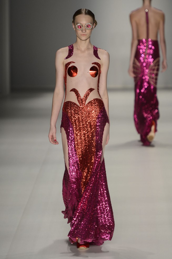desfile-fh-por-fause-haten-spfw-inv2013 (16)