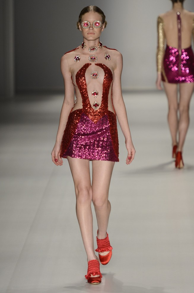 desfile-fh-por-fause-haten-spfw-inv2013 (19)