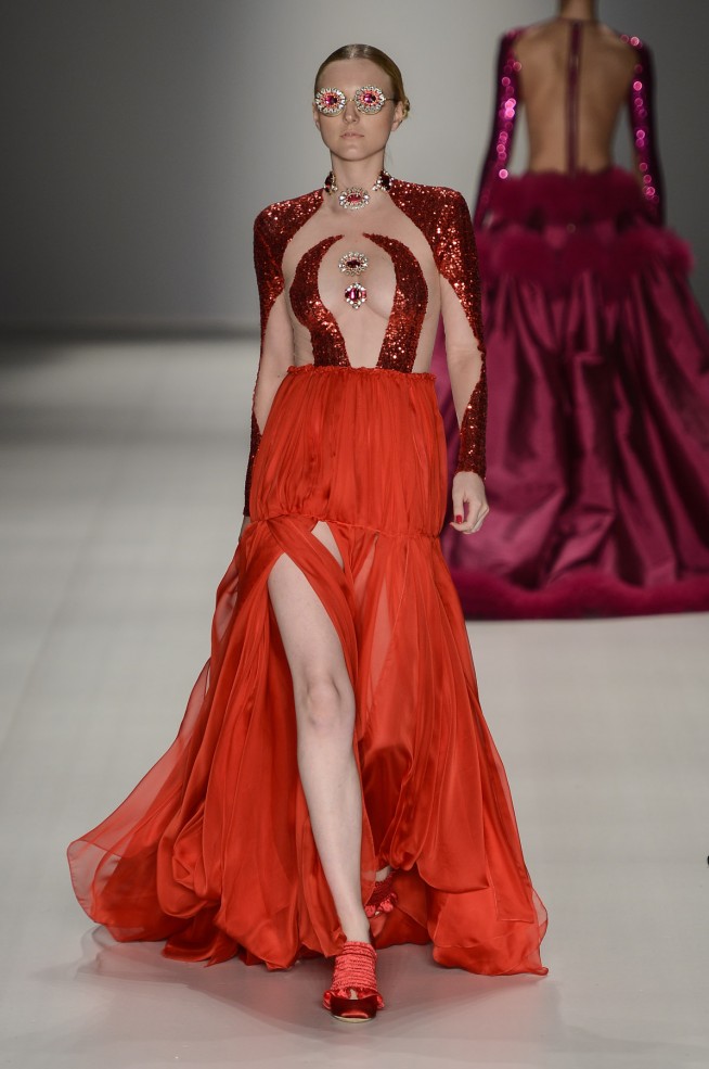 desfile-fh-por-fause-haten-spfw-inv2013 (24)