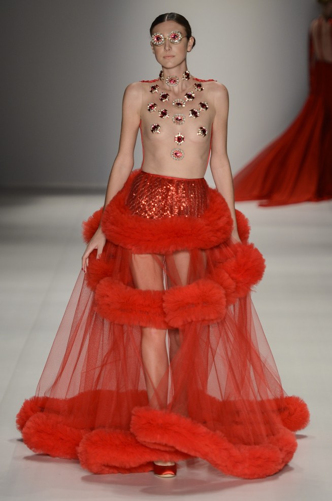desfile-fh-por-fause-haten-spfw-inv2013 (25)