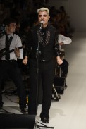desfile-fh-por-fause-haten-spfw-inv2013 (27)