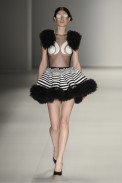 desfile-fh-por-fause-haten-spfw-inv2013 (4)