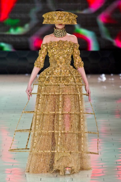desfile-mcqueen-paris-verao-2013-127