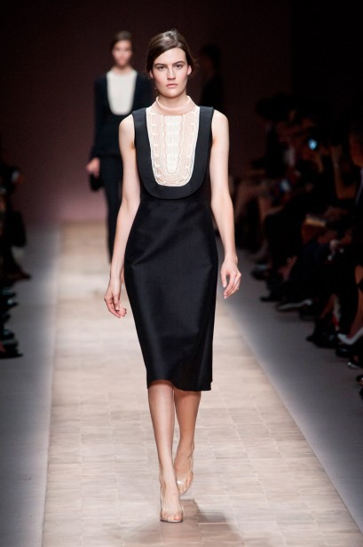 desfile-valentino-paris-verao-2013-113
