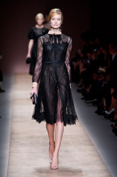desfile-valentino-paris-verao-2013-117