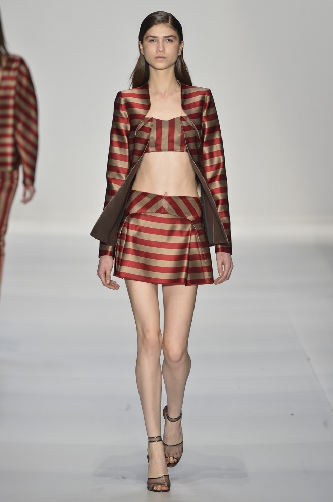 desfile-vitorino-campos-spfw-inverno2013 (12)