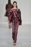 desfile-vitorino-campos-spfw-inverno2013 (16)