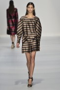 desfile-vitorino-campos-spfw-inverno2013 (18)