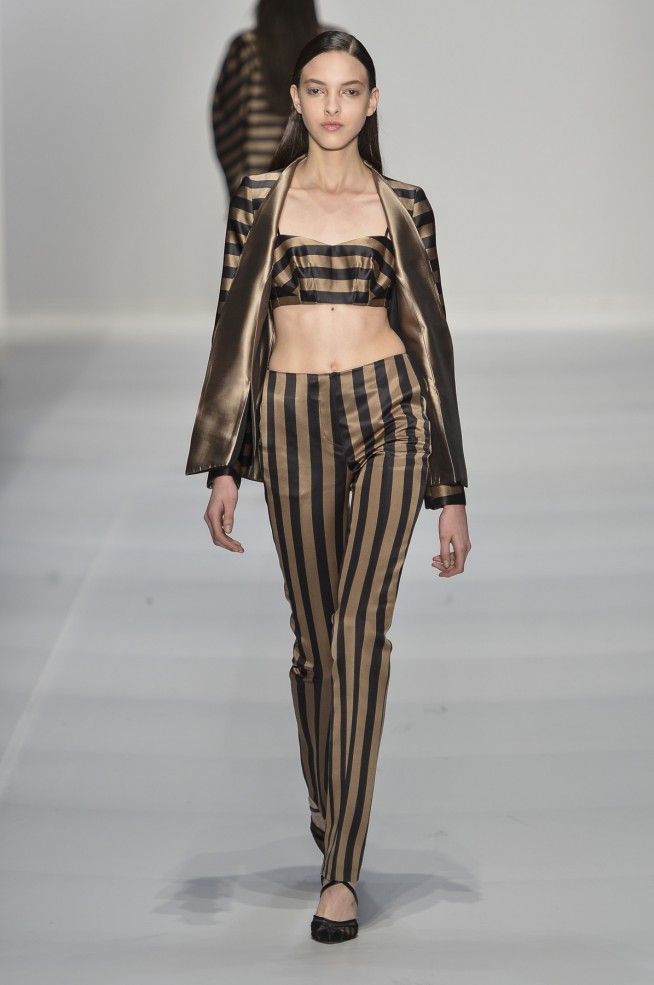 desfile-vitorino-campos-spfw-inverno2013 (19)
