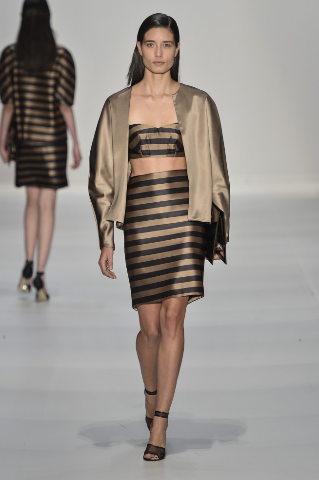desfile-vitorino-campos-spfw-inverno2013 (22)