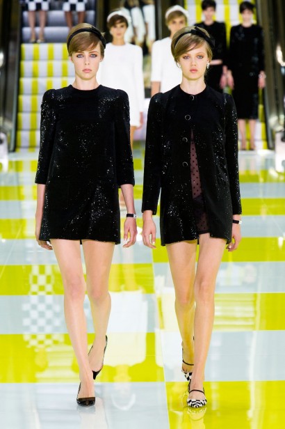 desfile-vuitton-paris-verao2013-28