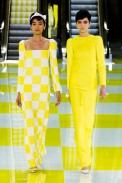 desfile-vuitton-paris-verao2013-33