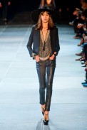 desfile-ysl-paris-verao-2013-104