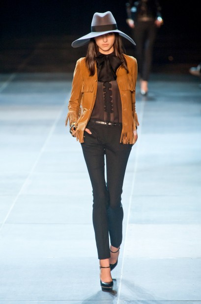 desfile-ysl-paris-verao-2013-108