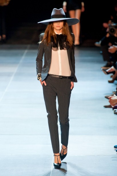 desfile-ysl-paris-verao-2013-111