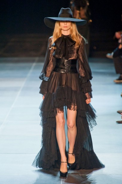 desfile-ysl-paris-verao-2013-114