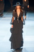 desfile-ysl-paris-verao-2013-123