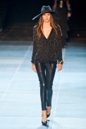 desfile-ysl-paris-verao-2013-124
