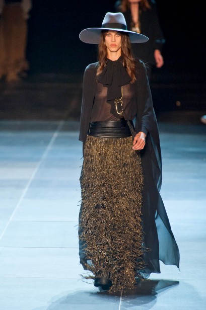 desfile-ysl-paris-verao-2013-129