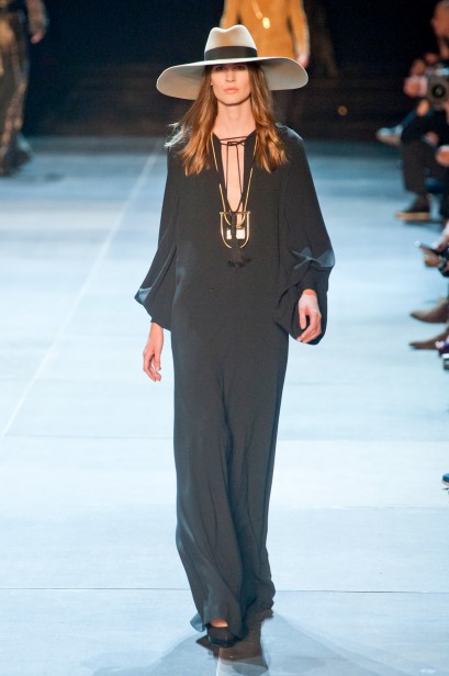 desfile-ysl-paris-verao-2013-130