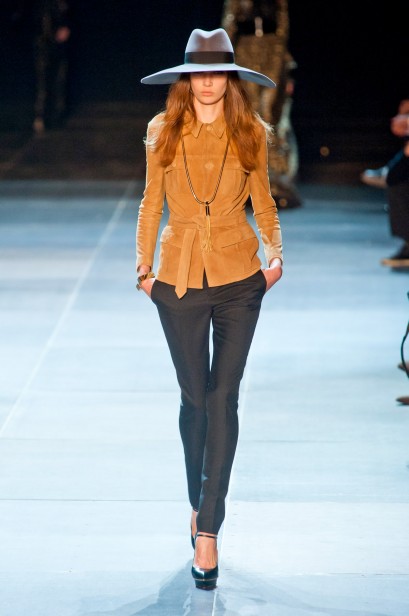 desfile-ysl-paris-verao-2013-131
