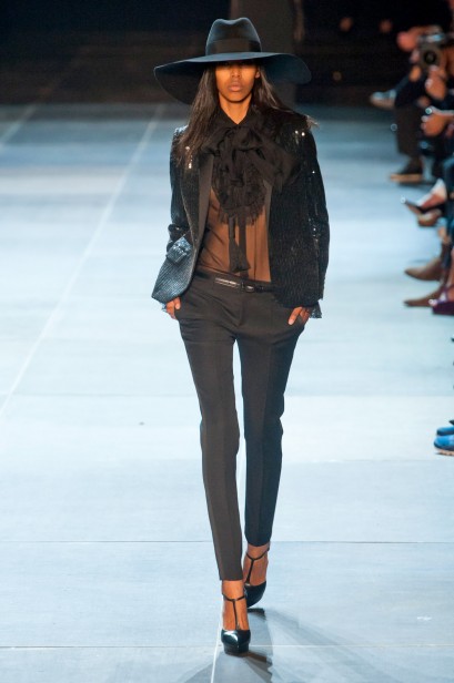 desfile-ysl-paris-verao-2013-138